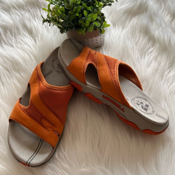 Merrell Slip On Sandals - Picture 1 of 9